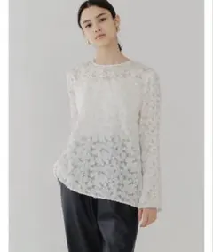 2026年最新】yori ブラウス shiroconの人気アイテム - メルカリ