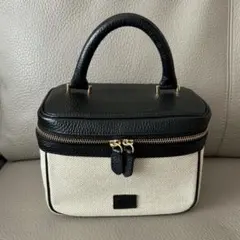 2026年最新】chiiiibag バニティの人気アイテム - メルカリ