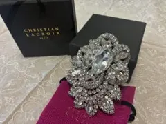 2026年最新】christian lacroix ブローチの人気アイテム - メルカリ