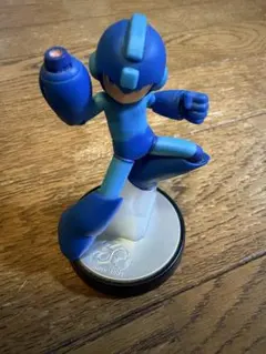 2026年最新】amiibo ロックマン ゴールドの人気アイテム - メルカリ