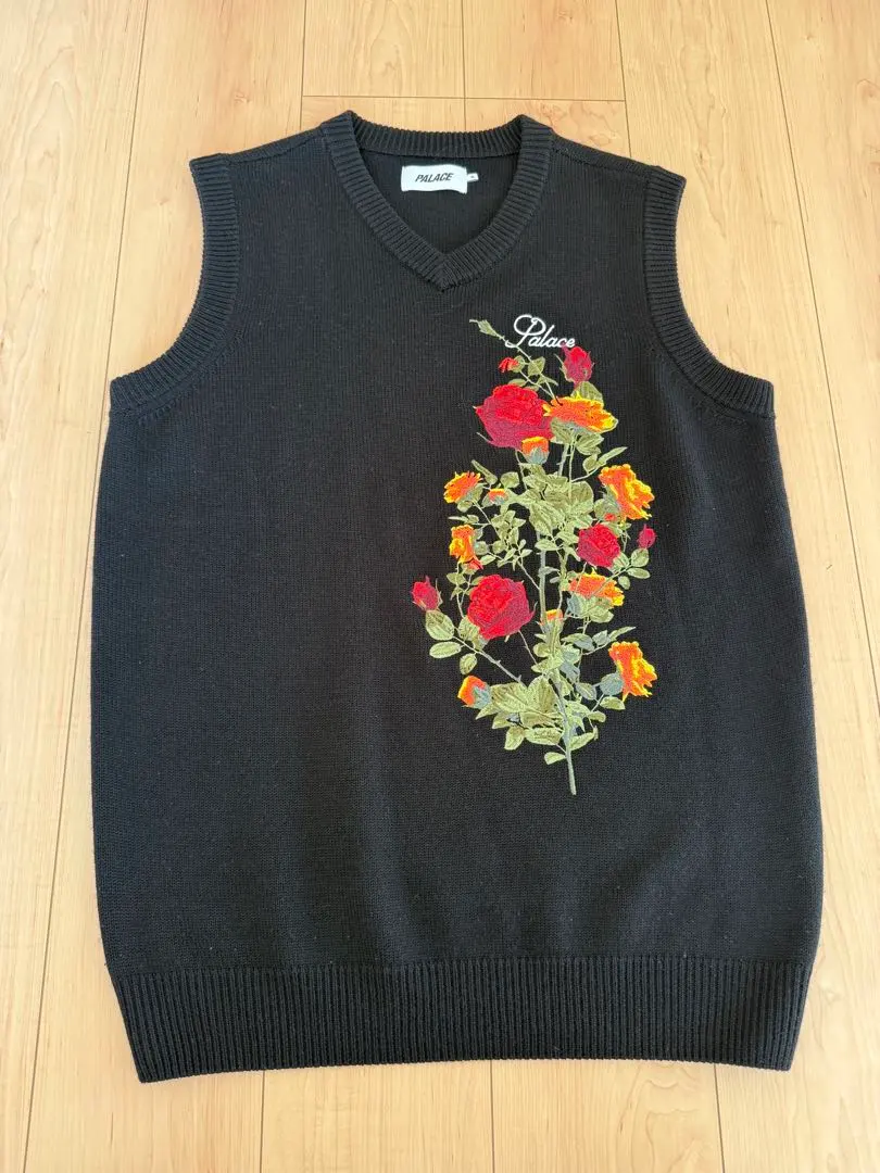 2026年最新】Palace Skateboards ベストの人気アイテム - メルカリ