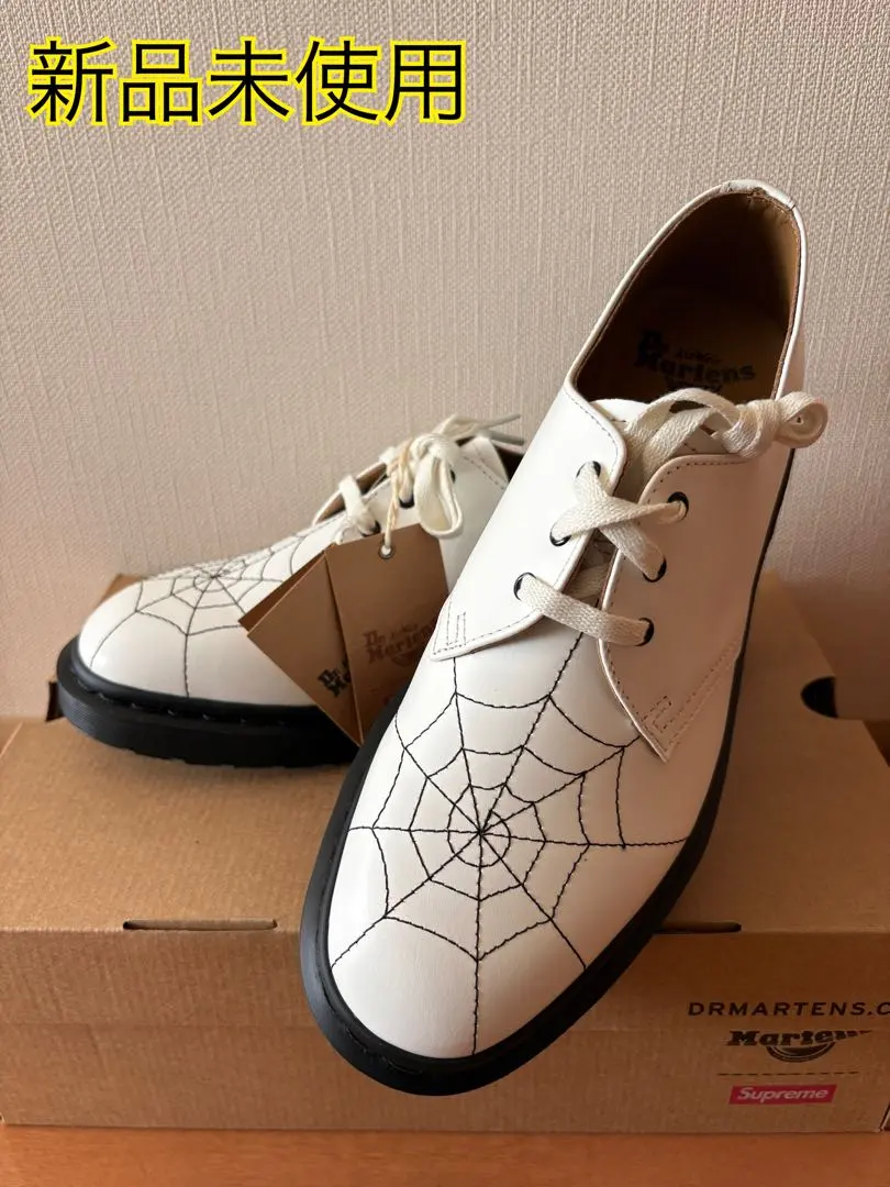 2026年最新】supreme dr.martens spiderの人気アイテム - メルカリ