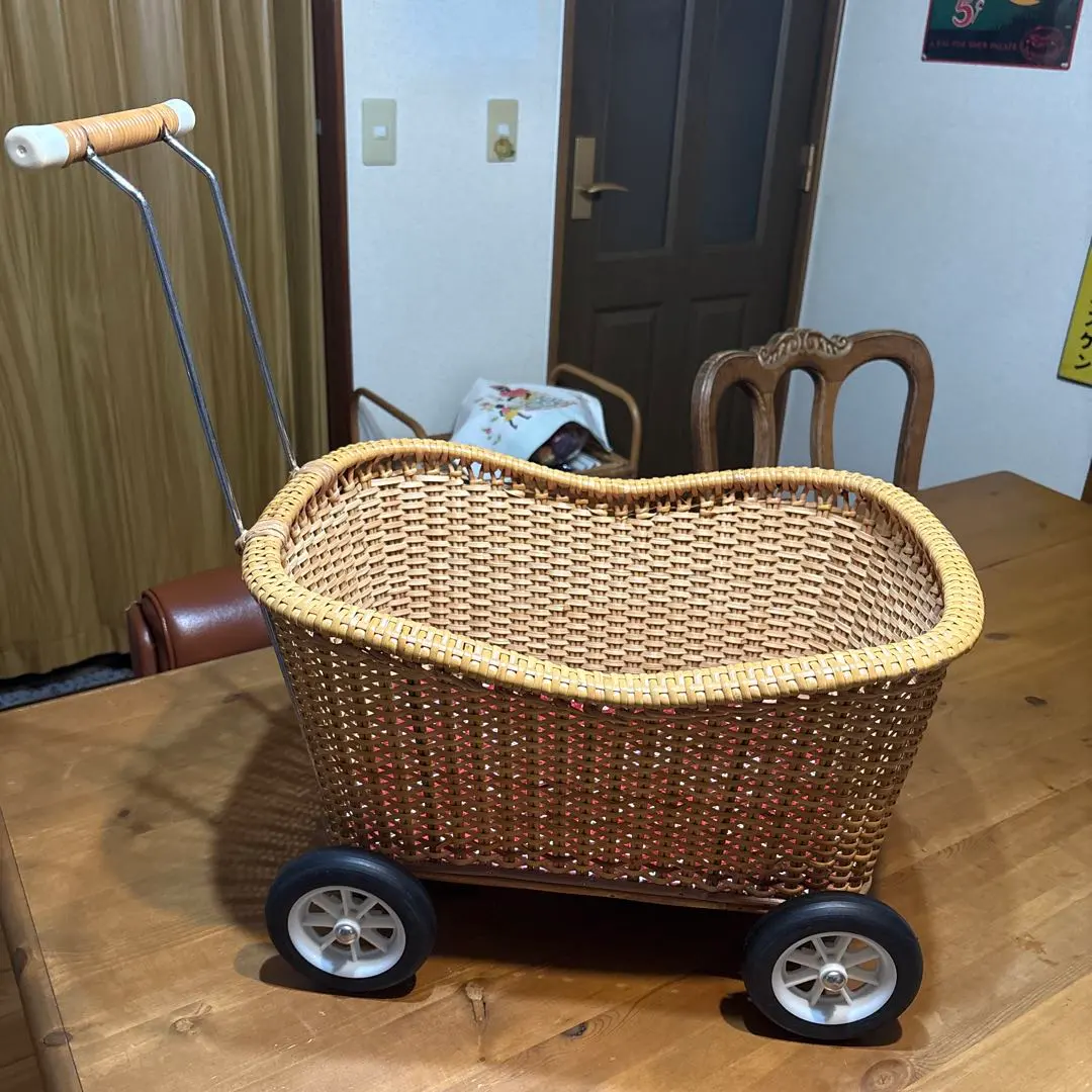 2026年最新】籐 乳母車の人気アイテム - メルカリ