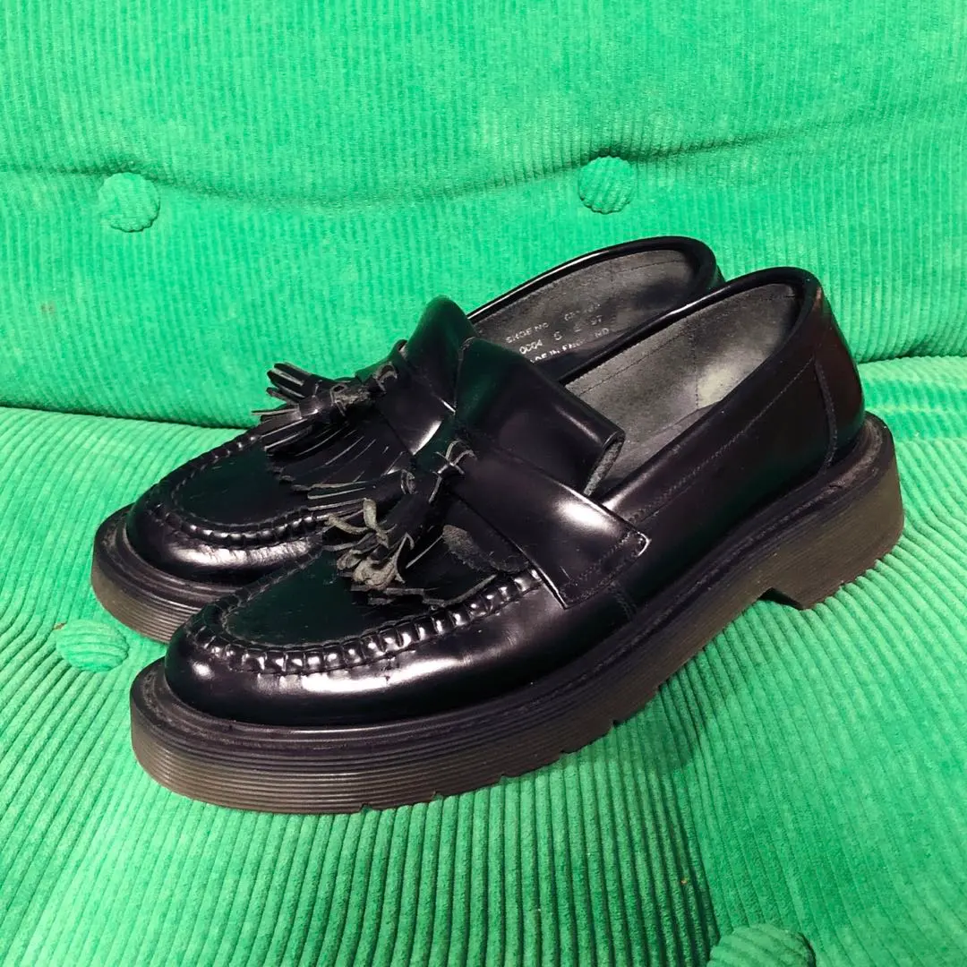 2026年最新】loake タッセルローファーの人気アイテム - メルカリ