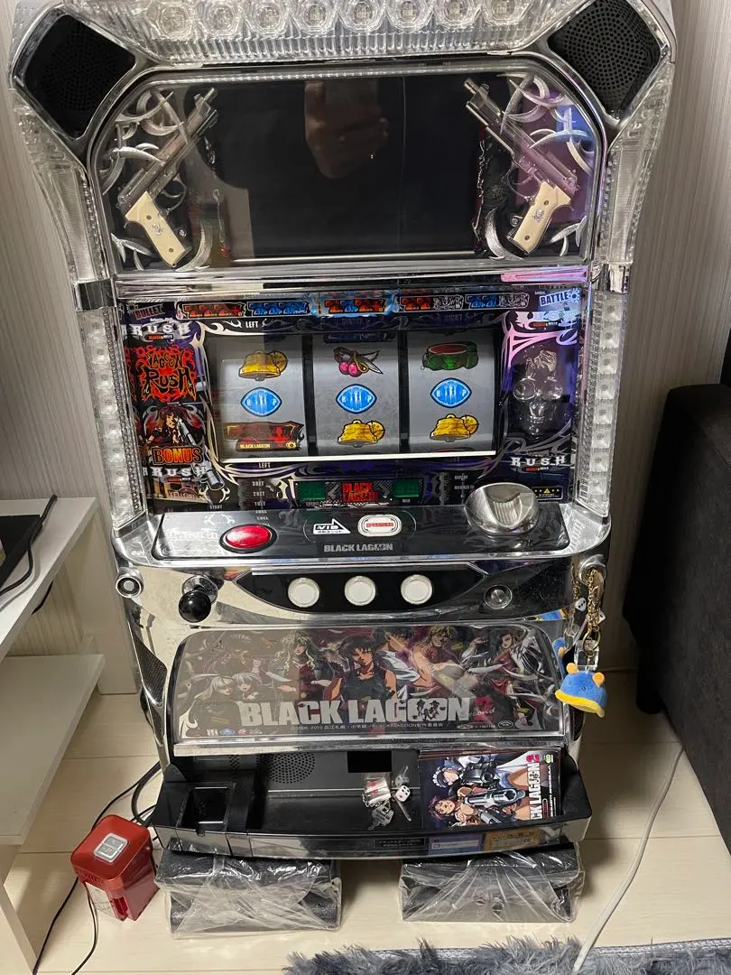2026年最新】パチスロ ブラックラグーンの人気アイテム - メルカリ