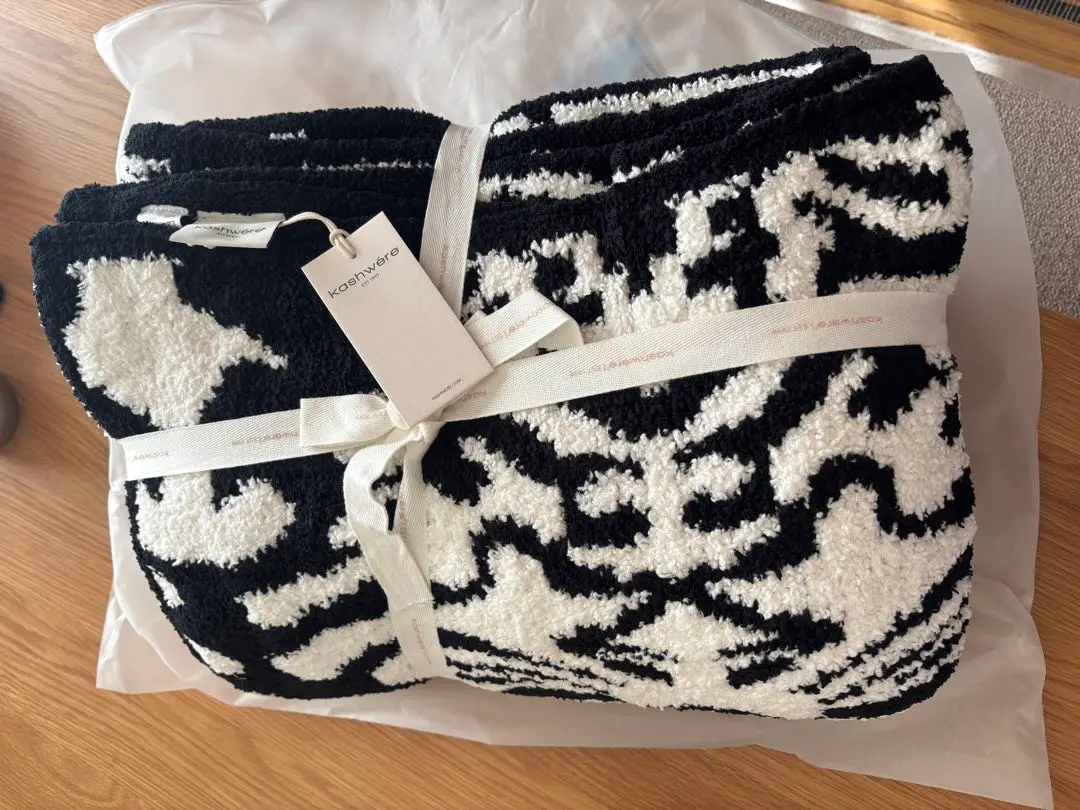 2026年最新】カシウエアダマスクの人気アイテム - メルカリ