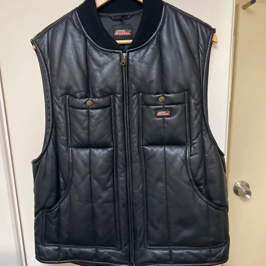 2026年最新】supreme dickies leatherの人気アイテム - メルカリ