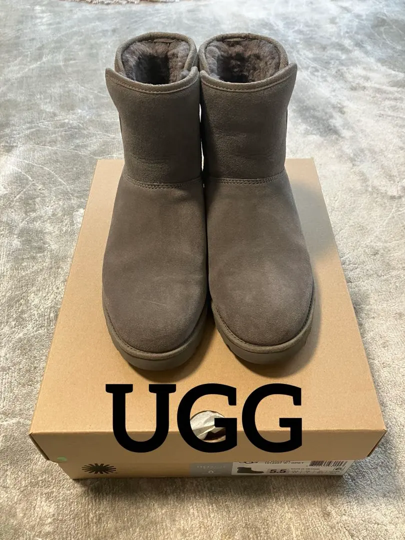 2026年最新】ugg ムートンブーツ クリスティンの人気アイテム - メルカリ