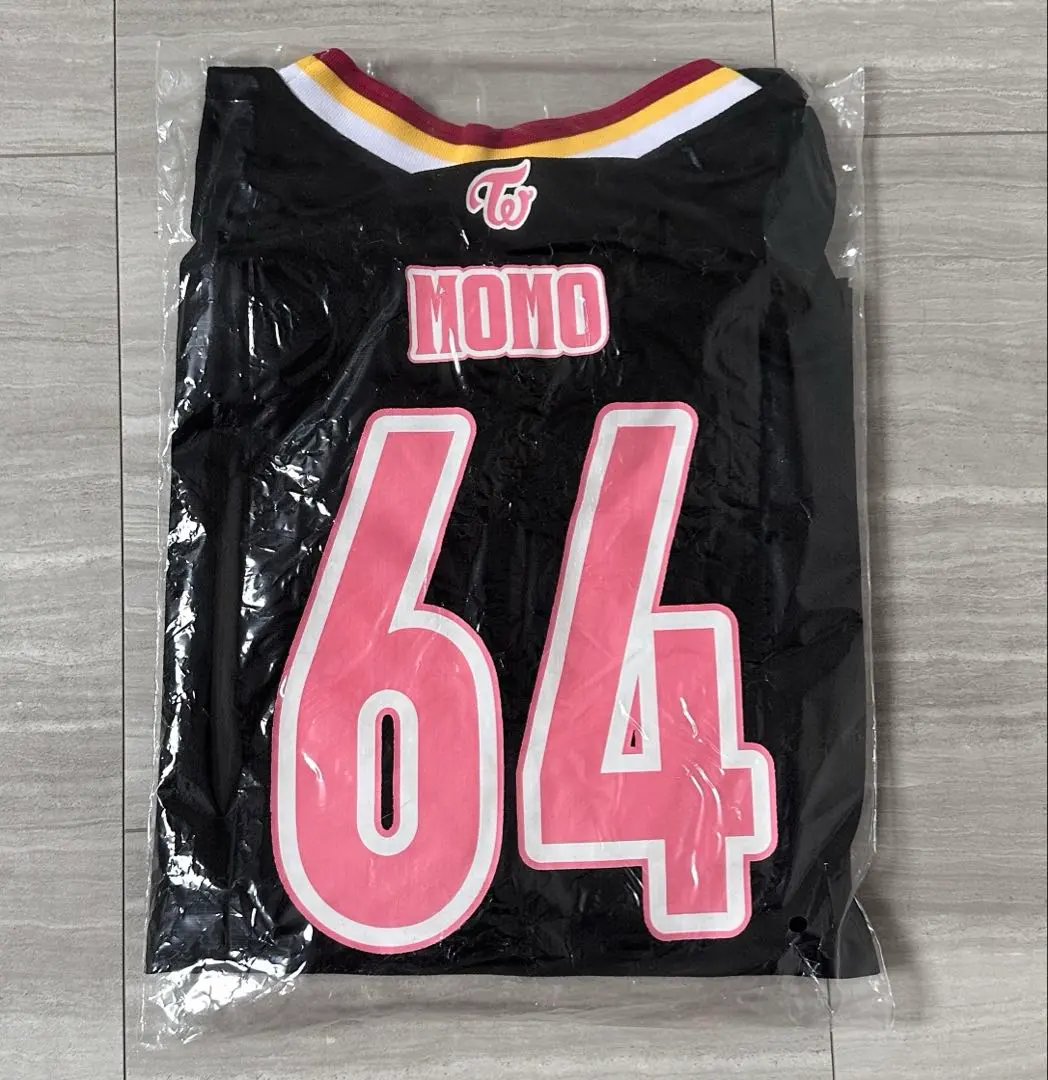 2026年最新】twice ユニフォーム モモの人気アイテム - メルカリ