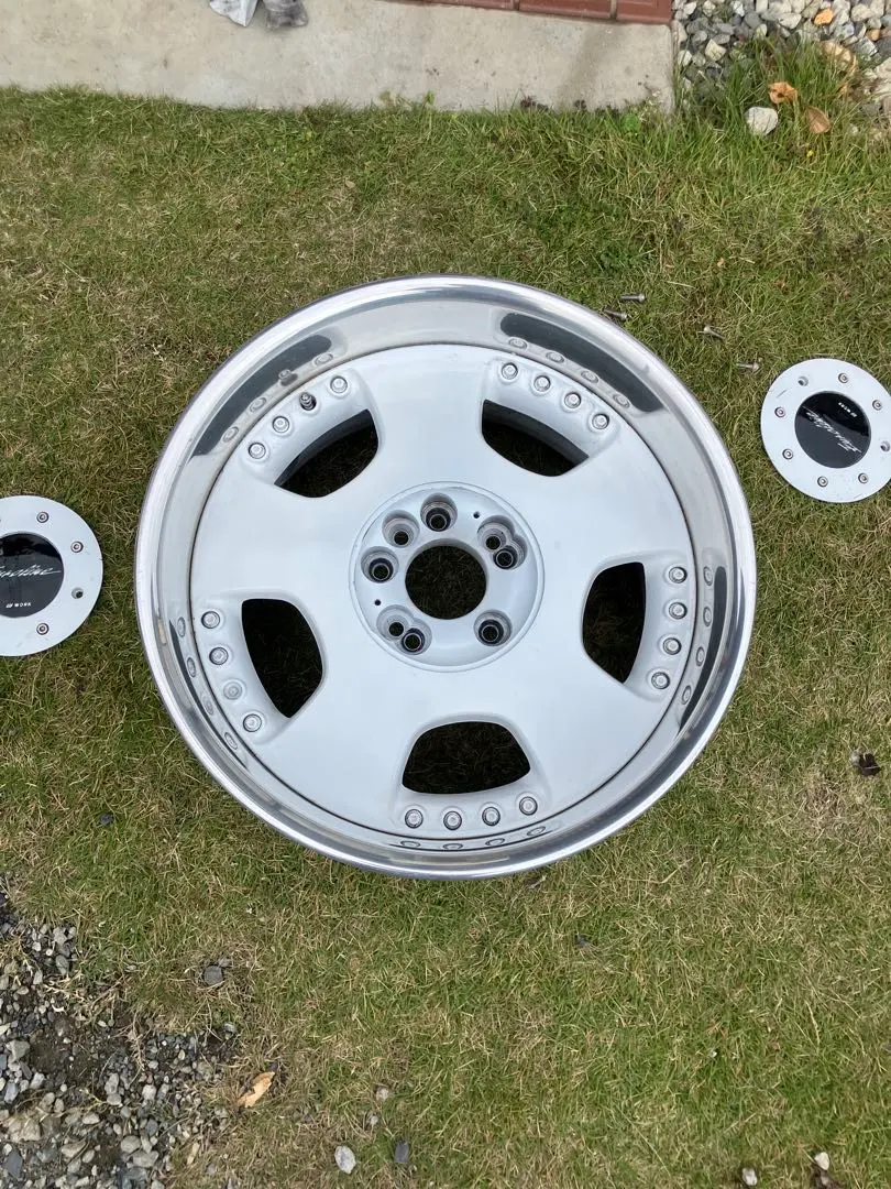 m60794531375_1.jpg?1762836044