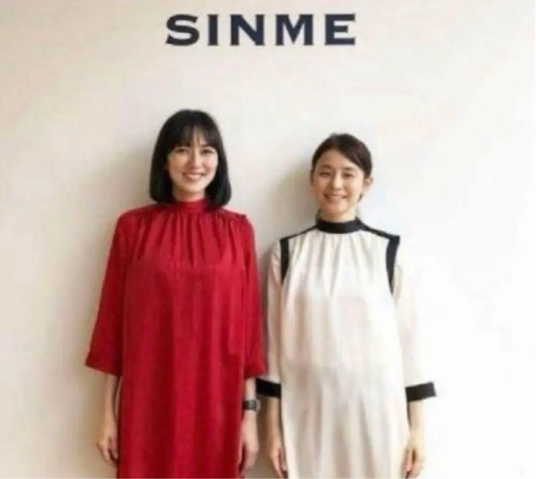 2026年最新】sinme ブラウスの人気アイテム - メルカリ