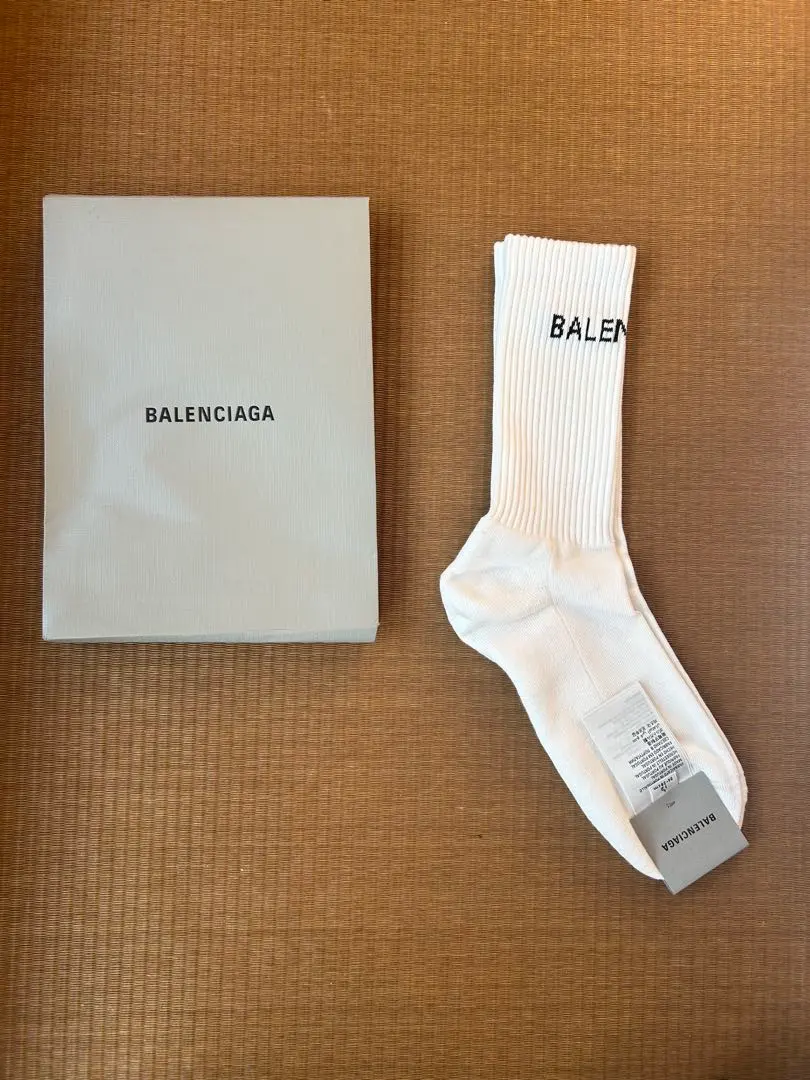 2026年最新】BALENCIAGA ソックスの人気アイテム - メルカリ
