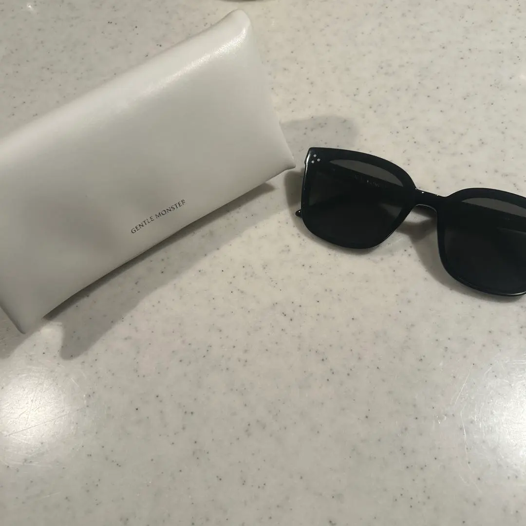 2026年最新】gentle monster loti 01の人気アイテム - メルカリ