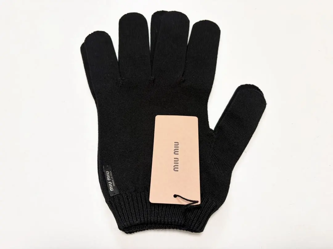 2026年最新】MIU MIU 手袋・アームカバーの人気アイテム - メルカリ