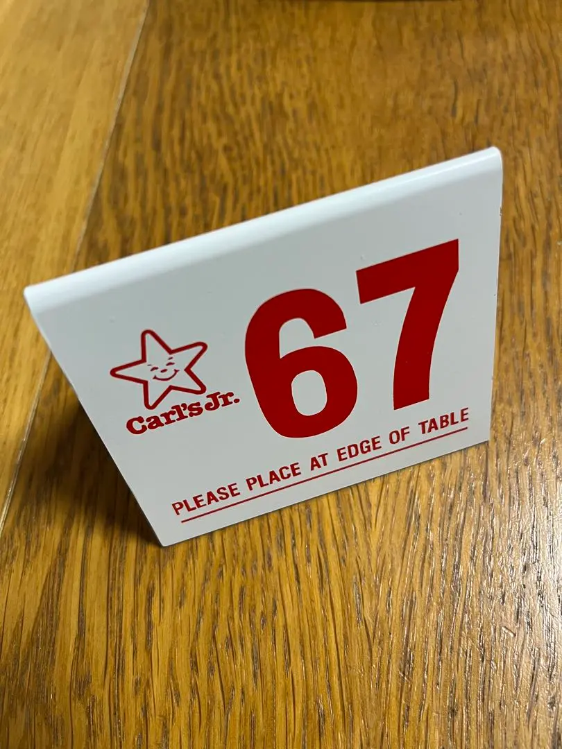 2026年最新】カールスジュニアの人気アイテム - メルカリ