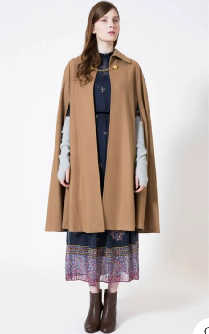 2026年最新】Loulou Willoughby ポンチョ・ケープコートの人気アイテム