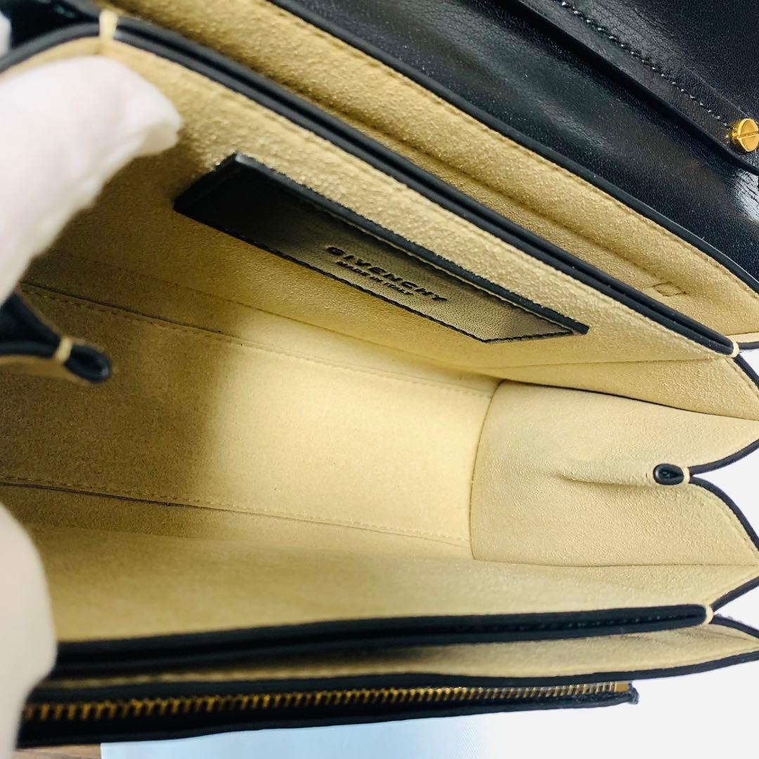 miiii様専用】GIVENCHY ジバンシィ GV3ショルダーバッグ - メルカリ