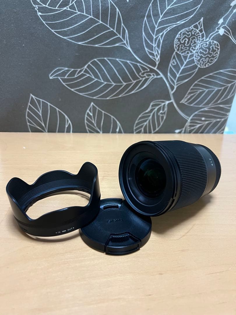 SIGMA 16mm F1.4 DC DN マイクロフォーサーズ SIGMA 16mm F1.4 DC DN Contemporary レビュー】それなりの大きさです