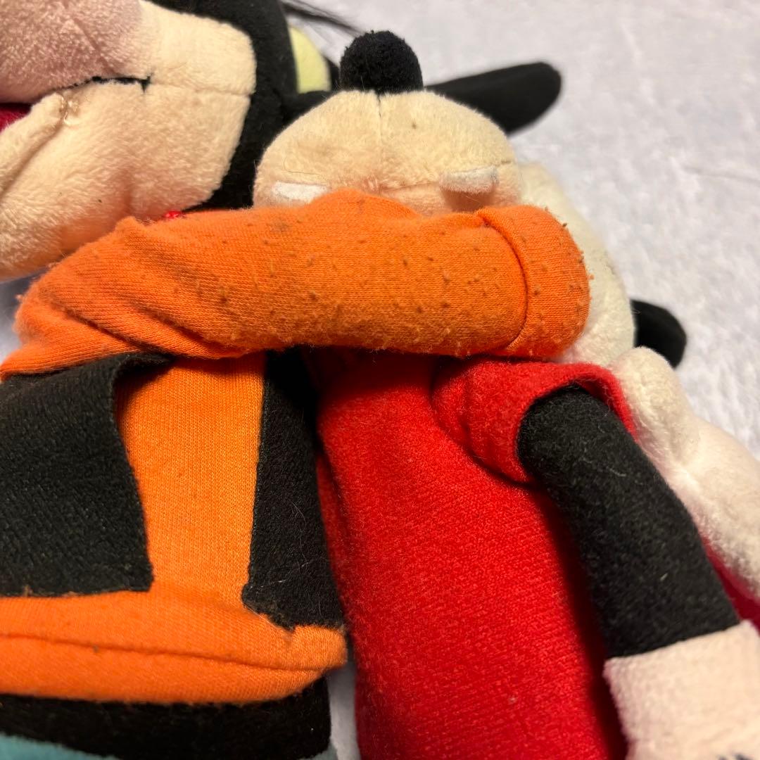 ディズニーストア✴︎グーフィー&マックス ハグ&スマイル - メルカリ