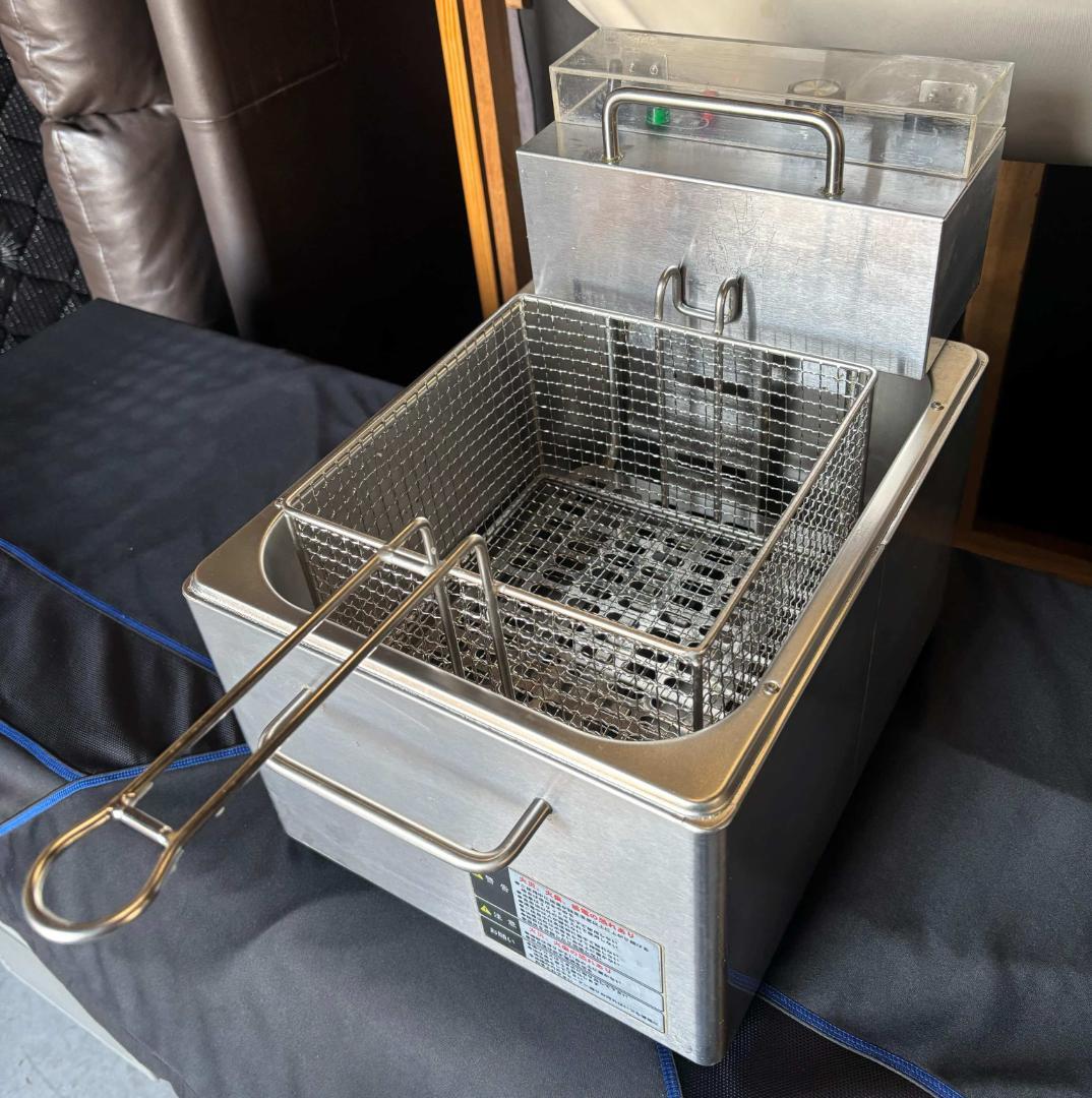 卓上電気フライヤー テンポス 業務用 TBEF-7 Used/美品 テンポスオリジナル 卓上電気フライヤー 7L TBEF-7 業務用 中古/送料