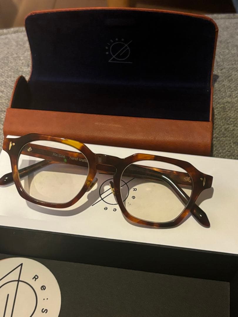 Re:See べっ甲柄 メガネ レザーケース付き - メルカリ