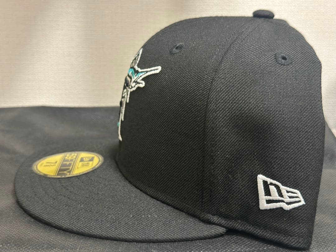 AY EL AY EN別注 NEW ERA Marlins 7 5/8 - メルカリ