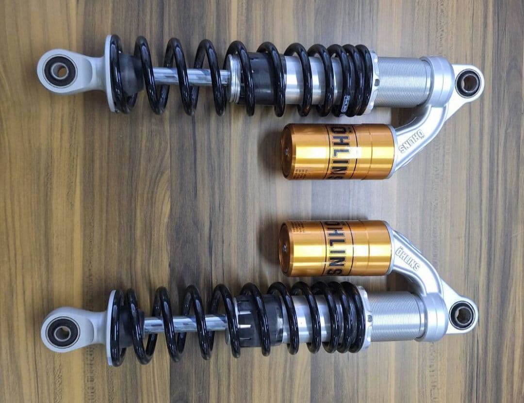 チャーハンパパ様【専用】ゼファー オーリンズ リアサス - メルカリ