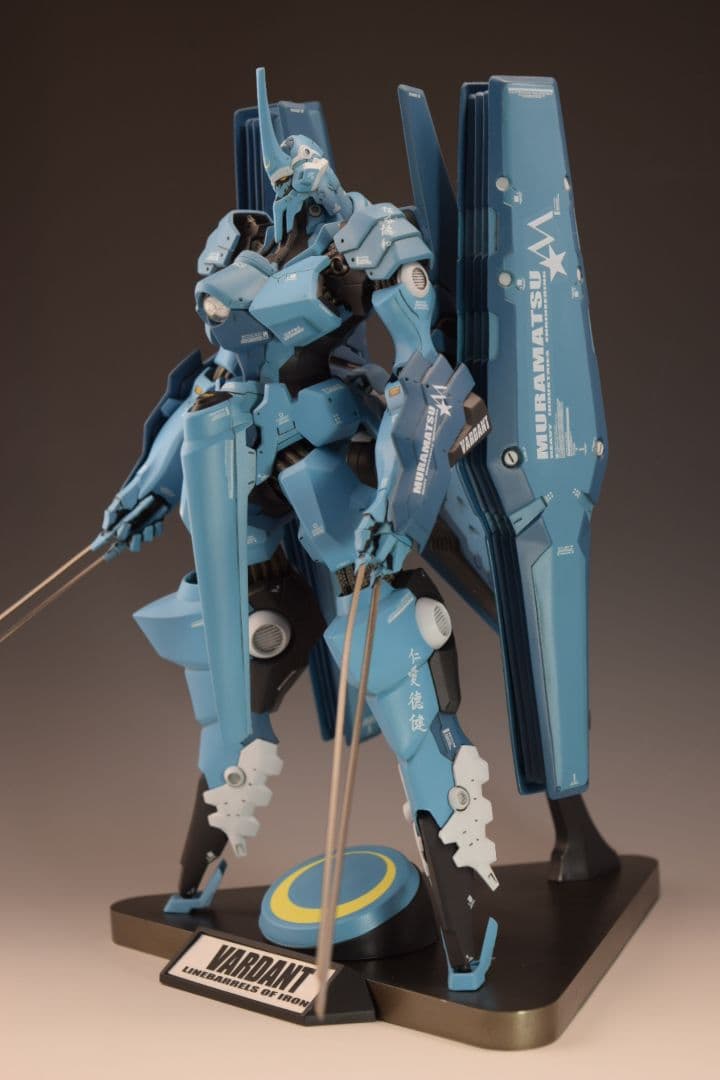 キューズQ 1/100 ヴァーダント 塗装済み完成品 - メルカリ