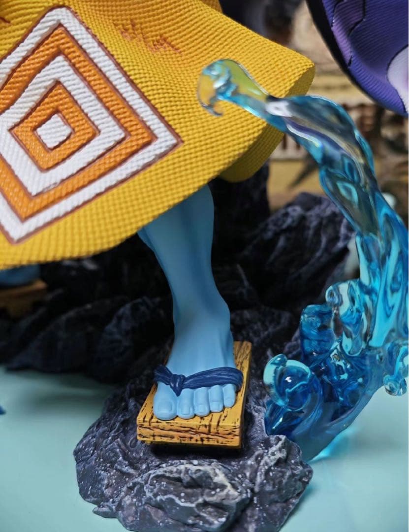 ワンピース LX -STUDIO ジンベエ フィギュア