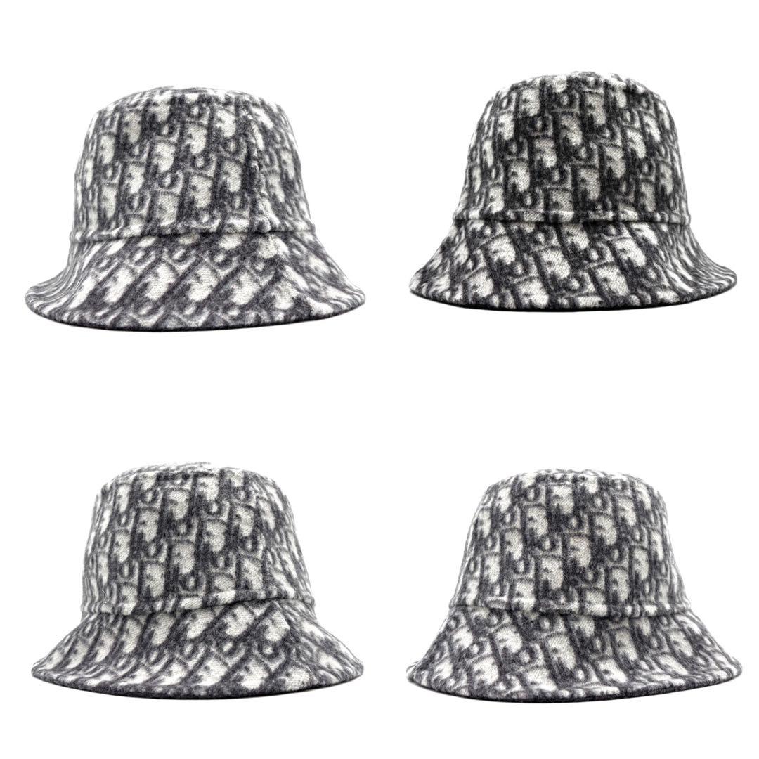 未使用に近い クリスチャンディオール バケットハット リバーシブル