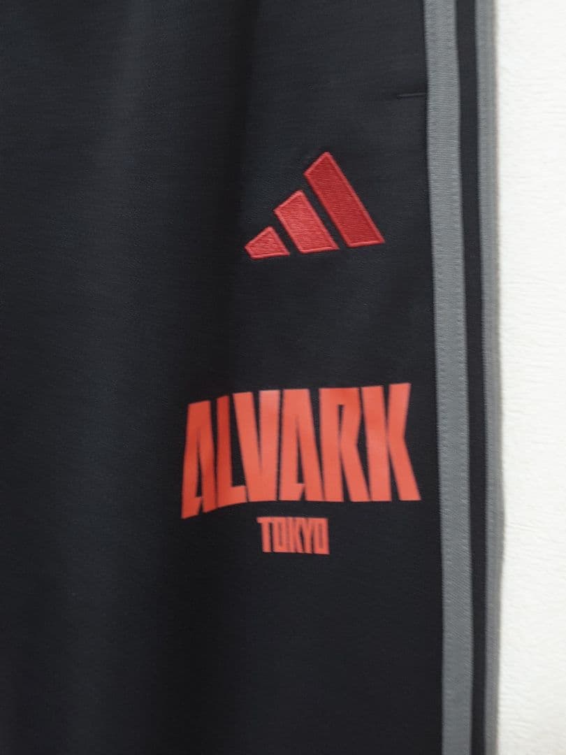 アルバルク東京 2025-26 adidas ウォームアップパンツ ジャージ - メルカリ