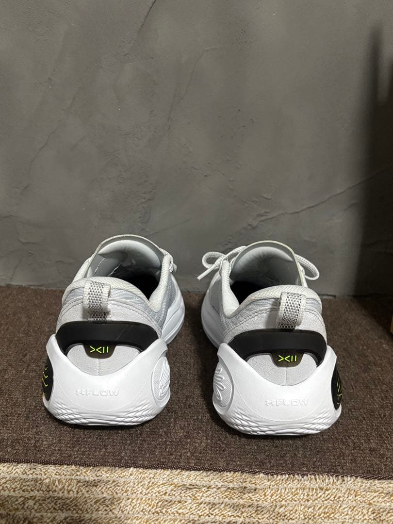 アンダーアーマー カリー curry12 グレー 26.5cm 美品