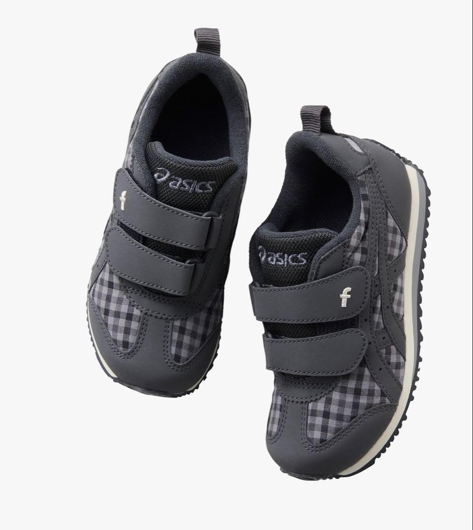 【新品未使用】familiar ファミリア　スニーカー　靴　18.5 スニーカー〈アシックスキッズ × familiar〉 | ファミリア公式サイト