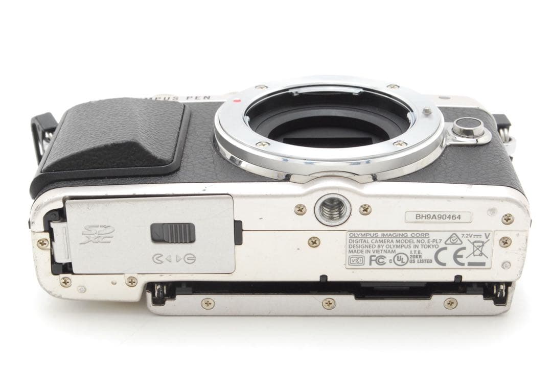 ✨極美品✨オリンパス E-PL7 ボディ❤️ショット数わずか3,545回