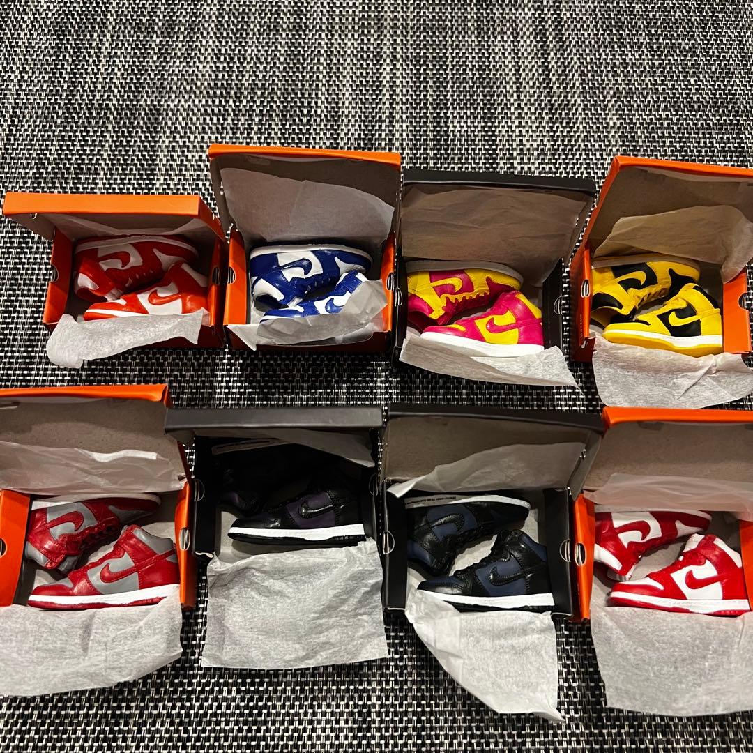 ナイキ ダンク ガチャガチャ8種類セット - メルカリ