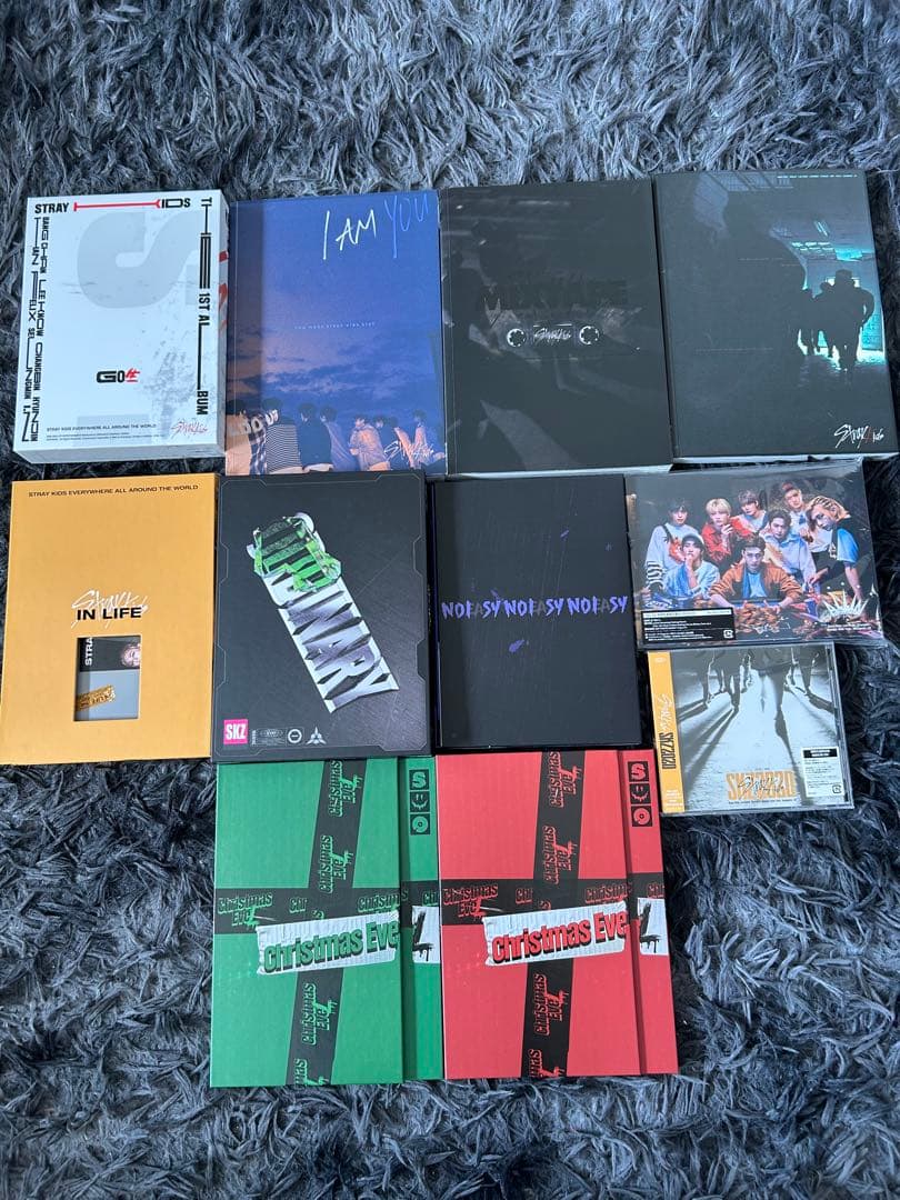 straykids アルバムCD まとめ売り - メルカリ