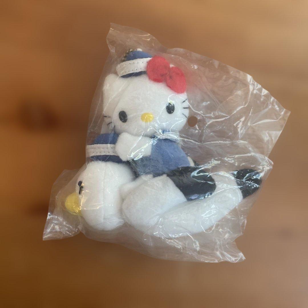 ミ*ク様 値下げ　レア！ご当地キティ　横浜限定　ぬいぐるみ ミ*ク様 ご当地キティ 横浜限定 ぬいぐるみ マスコット タグ付きレア