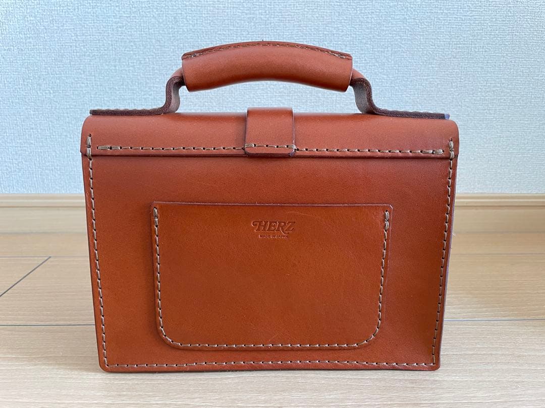 5/16まで期間限定値下げ】HERZ コラージュバッグ CW-13 チョコ - メルカリ