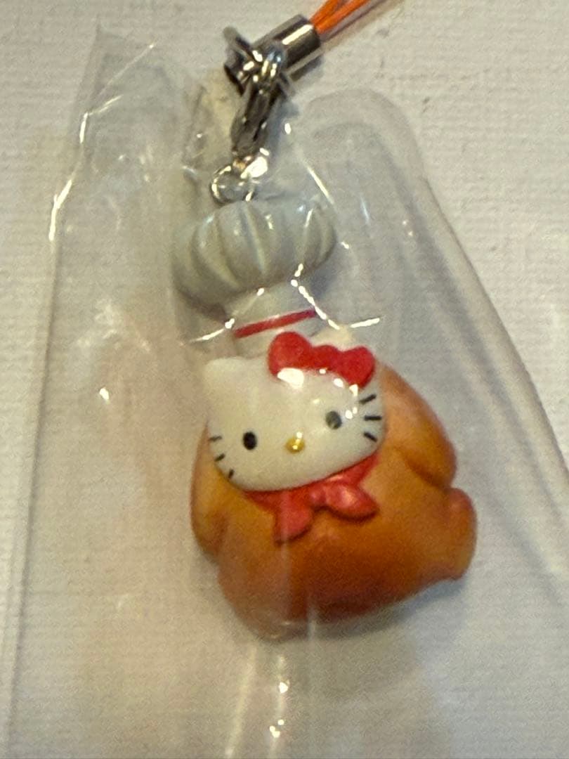 激レア ハローキティ コンビニ限定 クリスマス根付け4点セット - メルカリ