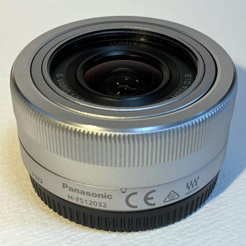 LUMIX G VARIO 12-32mm f/3.5-5.6 シルバー