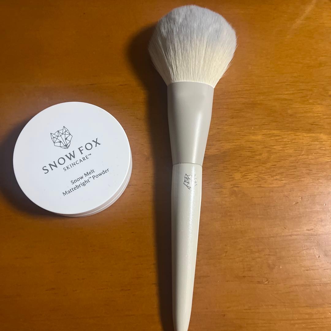 FOX SKINCARE パウダー＆ブラシ プレミアム FOXカッサ ウッド ヘアブラシ｜ SNOW FOX SKINCARE スノー