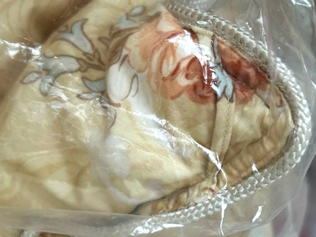 ◇2025.5.14クリーニング済◇羽毛掛け布団《③イエロー系1点》