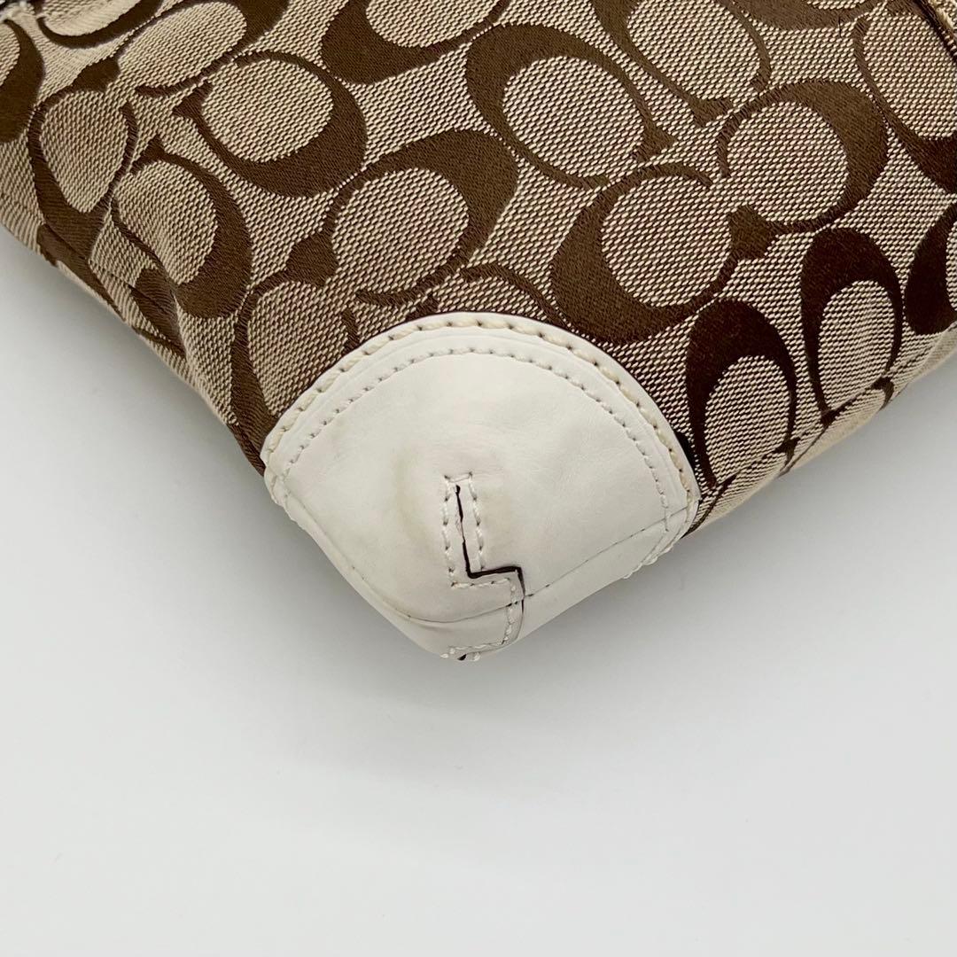 COACH ワンショルダー バッグ アクセサリーポーチ シグネチャー レザー