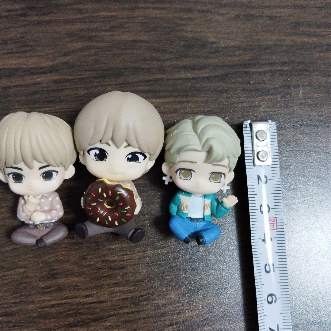 BTS フィギュア まとめ売り - メルカリ