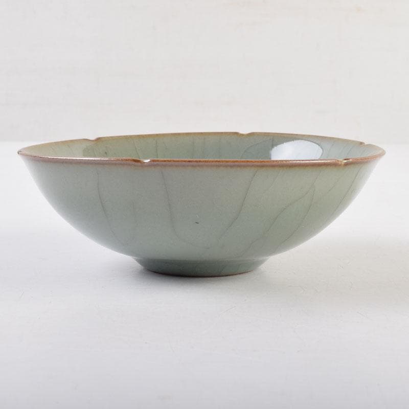 中国 哥窯 青磁 金糸鉄線 氷裂文 輪花皿 C 8994 - メルカリ