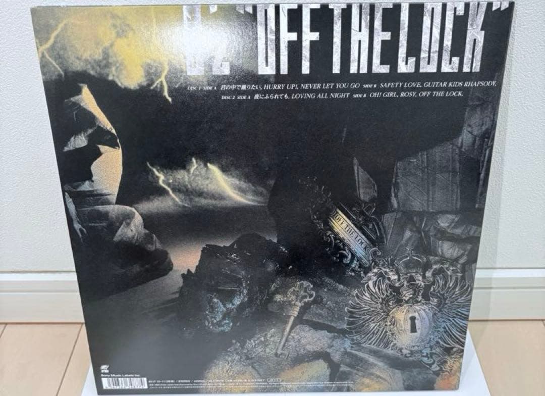 B'z アナログレコード OFF THE LOCK オフザロック ROCK - メルカリ
