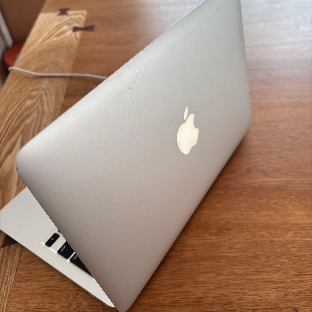 MacBook Air 11インチ Mid 2012 - メルカリ