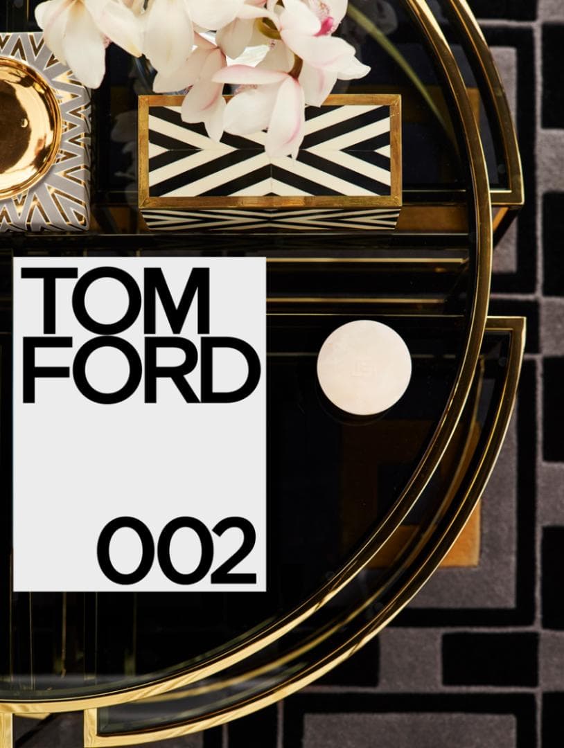 最新【TOM FORD】002 洋書 インテリア ブック - メルカリ