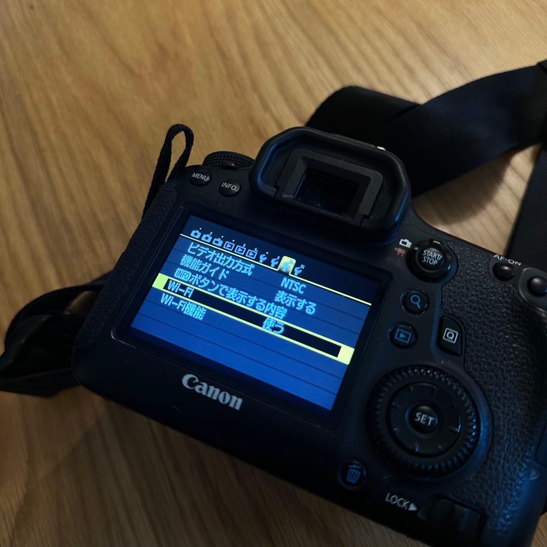 Canon EOS 6D本体+50mm単焦点レンズ+HAKUBAストラップの通販はau PAY