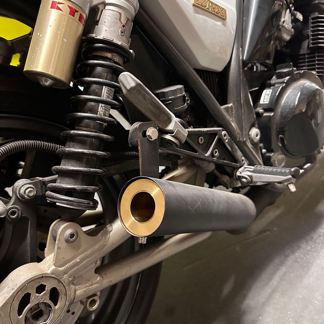 インナーサイレンサー バッフル 70φ 真鍮 激鳴き マフラー - メルカリ